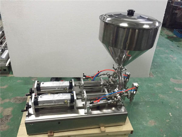 広く使用されているダブルヘッドストロベリージャム充填機